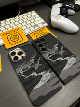 Luxo black wavy design